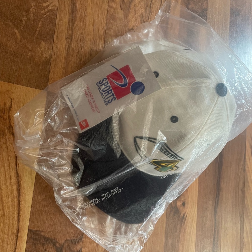 Vintage packer hat